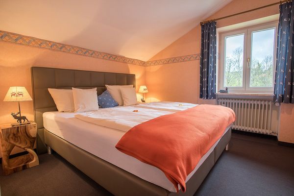 Ferienhaus Reiter Ferienwohnung Steinrose Ferienwohnungen in Füssen - Schlafzimmer