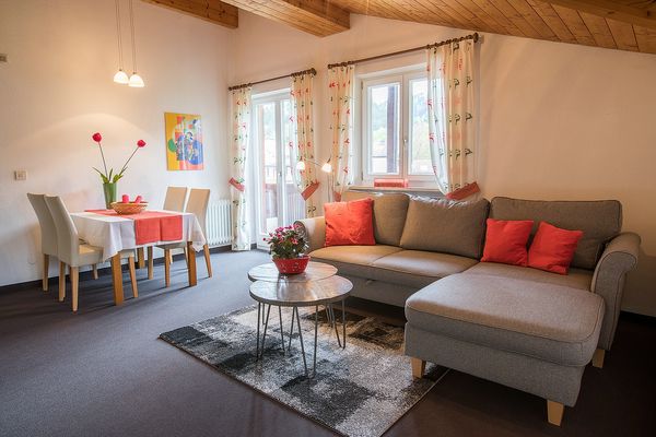 Ferienhaus Reiter Ferienwohnung Steinrose Ferienwohnungen in Füssen - Wohnzimmer