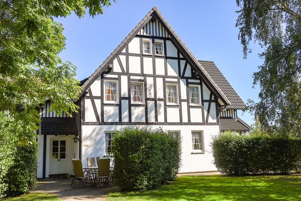 Doppelhaus Dreifachhexe Schmallenberg - Hauptansicht