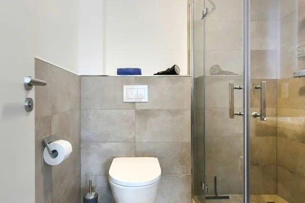 Badezimmer Haus im Dorfgroden 14 Ferienwohnung Muschelsucher