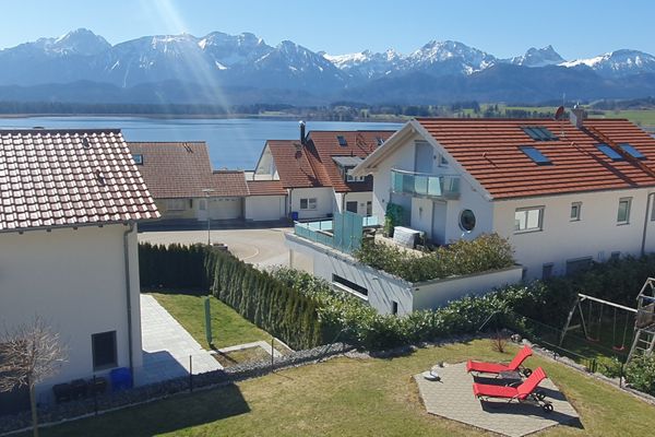  Ferienhaus Luca Ferienwohnungen in Hopfen am See - Garten