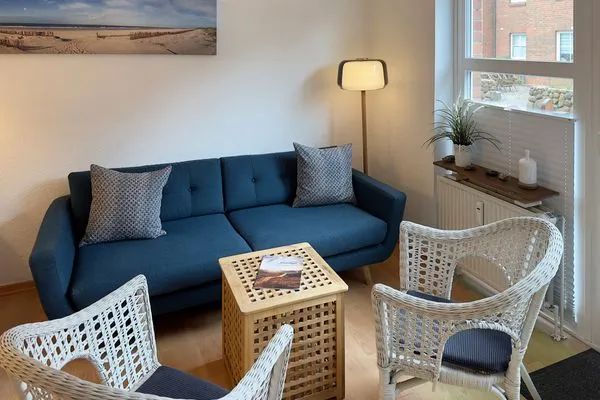 Wohnzimmer der Ferienwohnung Strandlöper in Wittdün auf Amrum Huus Heverknob Ferienwohnung *Strandlöper*