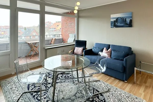 Wohnzimmer der Ferienwohnung Buchholtz in Wittdün auf Amrum Haus Nordenlicht Ferienwohnung „Dr. Buchholtz"