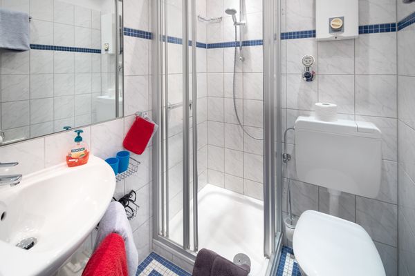 Haus Bielefeld Ferienwohnung 19  - Badezimmer