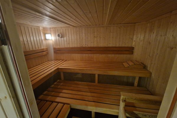  Ferienwohnung Bergblick Ferienwohnungen in Weissensee - Sauna