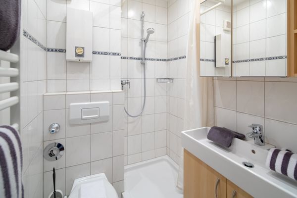  Haus Bielefeld Ferienwohnung 31 Norderney - Badezimmer