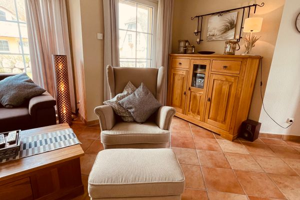  Mine-Heimat-Weg 10 Haus Kleines Leuchtfeuer Zingst - Wohnzimmer