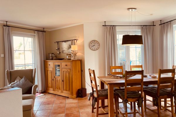  Mine-Heimat-Weg 10 Haus Kleines Leuchtfeuer Zingst - Wohnzimmer