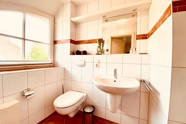  Mine-Heimat-Weg 10 Haus Kleines Leuchtfeuer Zingst - Badezimmer