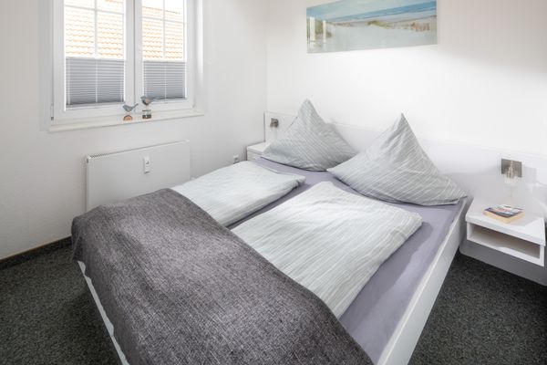  Haus Bielefeld Ferienwohnung 12  - Schlafzimmer