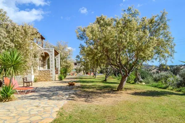 Garten  Petra-Mare 8