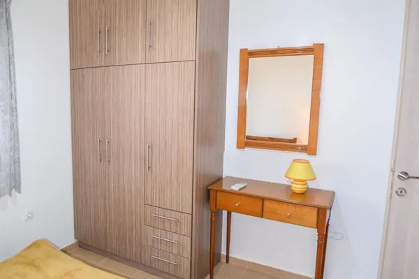 Schlafzimmer  Petra-Mare 8