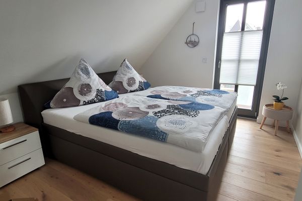  Neue Reihe 1 Wohnung 3 "Nordflair" Zingst - Schlafzimmer