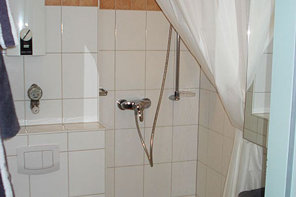  Haus Bielefeld Ferienwohnung 25 Norderney - Badezimmer