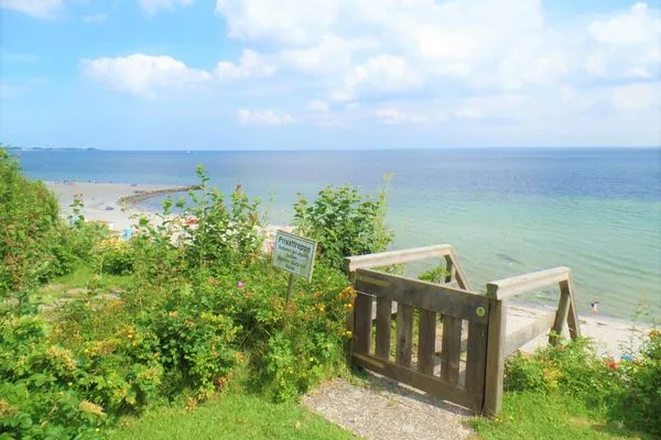 Strand  Steilküste