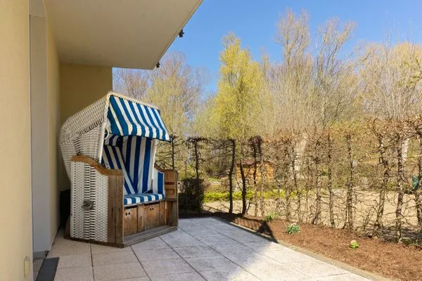 Terrasse Landhaus Residenz Ostsee Silbermöwe