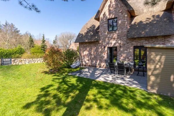 Reetdachhaus Dünenstieg Reetdachhaus Dünenstieg acht SPO Dorf - 