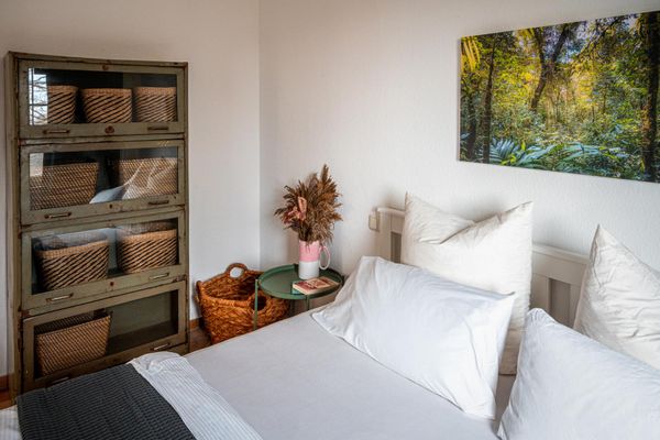 Schlafzimmer 1 mit Doppelbett