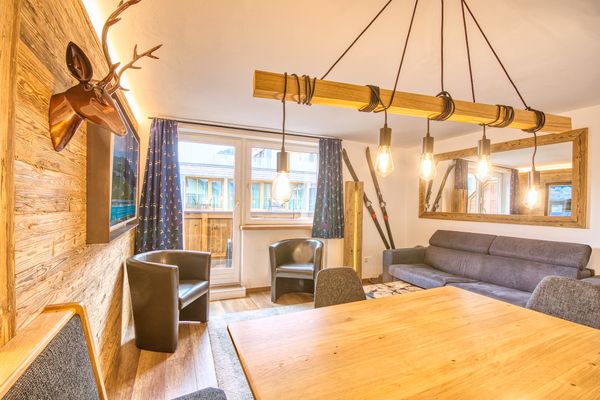  Apartement Melanie Zell am See - Living room