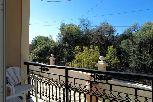 Balkon  Jasmin Skidi