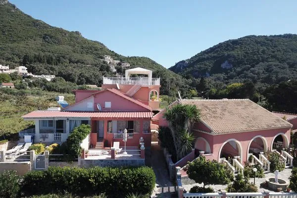 Bird's eye view  Niki