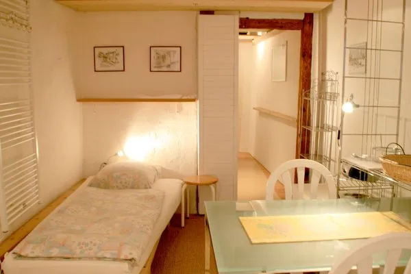 Multi-Fewo-Haus Felsgässele Ferienwohnung Altes Haus 1 Lindau Insel - Wohn- und Schlafbereich