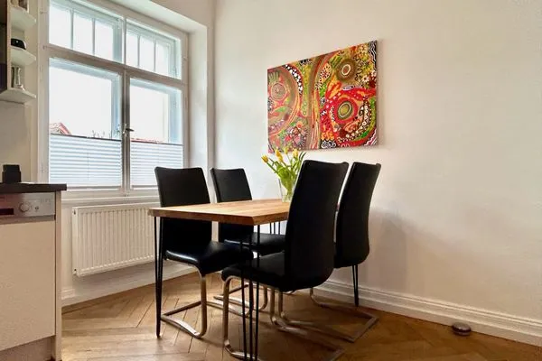  Ferienwohnung am Segelhafen Lindau Insel - Essbereich in Küche