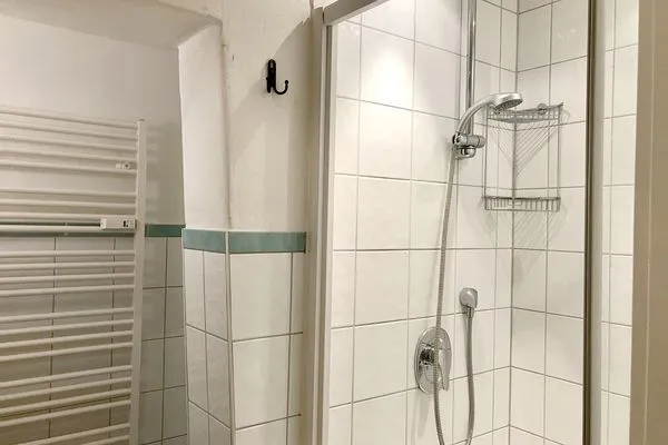 Multi-Fewo-Haus Auf dem Wall Ferienwohnung Am Stadtpark Lindau Insel - Dusche im Badezimmer