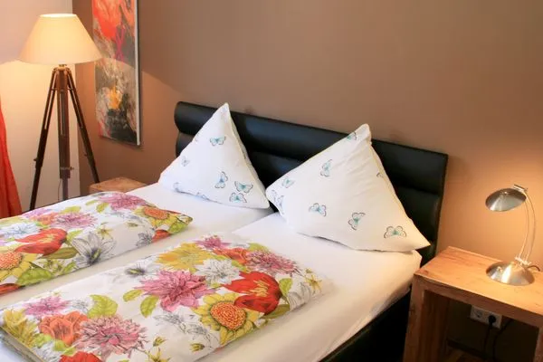 Multi-Fewo-Haus Maximilianstraße Ferienwohnung Belle Etage Lindau Insel - Schlafzimmer 2 - Doppelbett