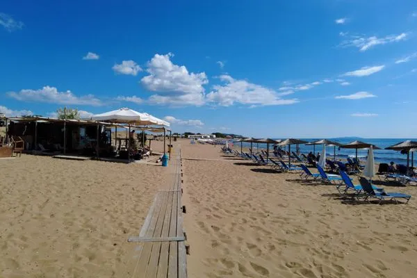 Halikounas Beach  Villa Korfiatissa