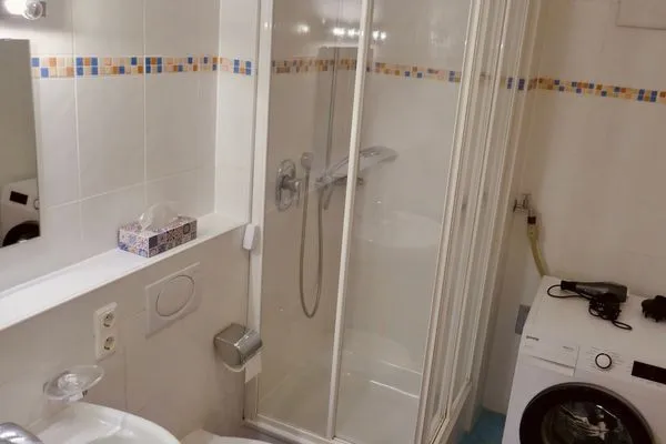 Ferienwohnung Bodenseele Langenargen - Dusche im Badezimmer