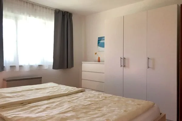  Ferienwohnung Fischerpromenade Kressbronn - Schlafzimmer 2 - Doppelbett