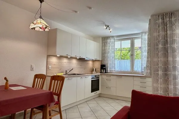  Ferienwohnung Fischerpromenade Kressbronn - Essbereich