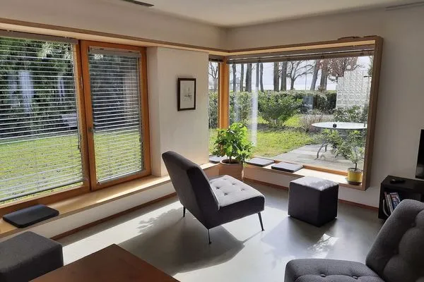  Ferienwohnung Galerie Rosenstraße Kressbronn - Wohnbereich