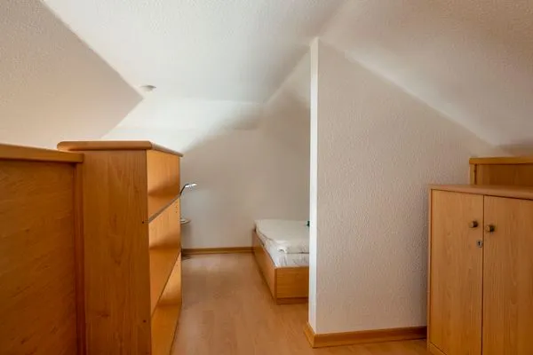 Schlafniesche über dem Wohnzimmer Residenz am Strand Wohnung 1-17