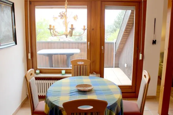  Ferienwohnung Panorama pur Lindau und Umgebung - Essbereich