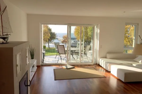 Ferienhaus Seestrasse Ferienwohnung Seeblick Nonnenhorn - Wohnbereich