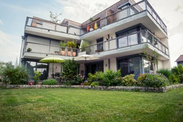 Multi-FeWo-Haus Seestraße Ferienwohnung Seeufer Kressbronn - Gebäudeansicht