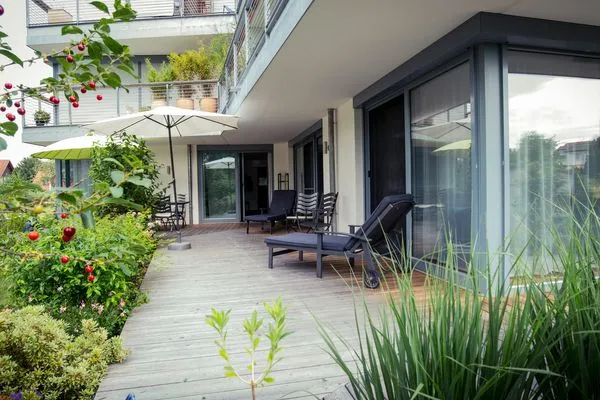 Multi-FeWo-Haus Seestraße Ferienwohnung Seeufer Kressbronn - Terrasse