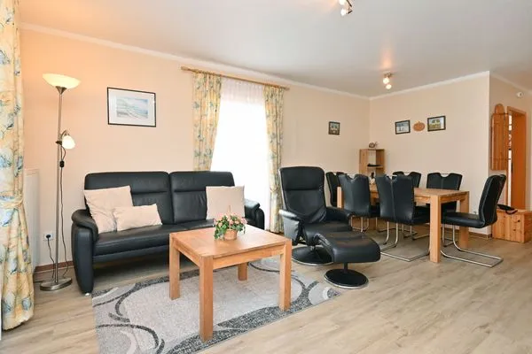 Wohnbereich Ferienpark Freesenbruch Reihenhaus 5c - Hummer