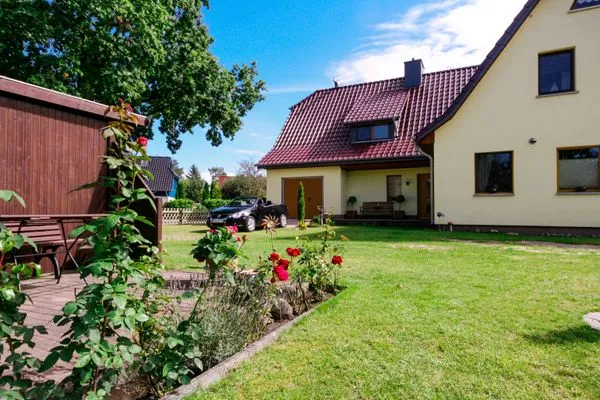 Hausansicht  Wohnung Manu