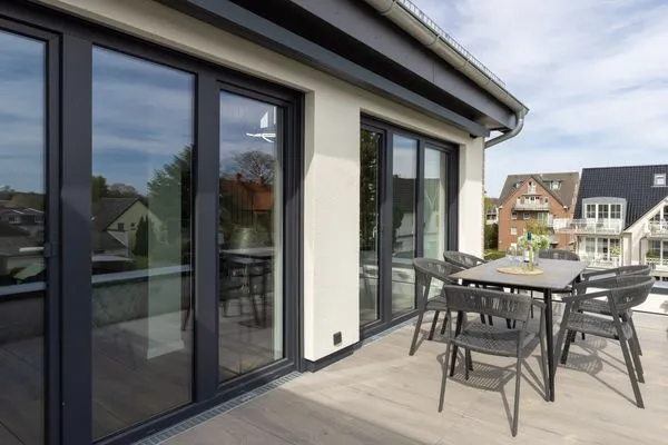 Balkon Sturmfrei Ferienwohnung "Galerie 1"