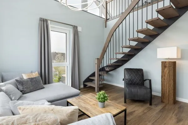 Wohnzimmer Sturmfrei Ferienwohnung "Galerie 3"