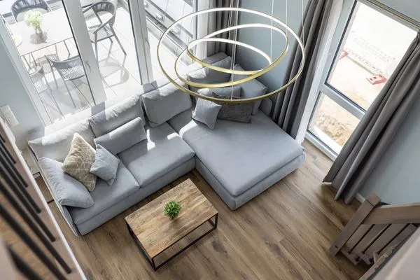 Wohnzimmer Sturmfrei Ferienwohnung "Galerie 3"