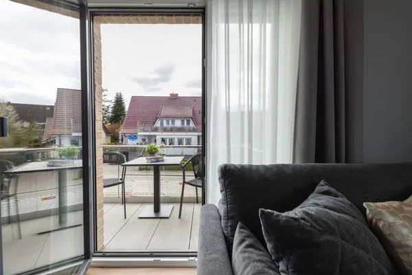 Balkon Sturmfrei Ferienwohnung "Suite 8"