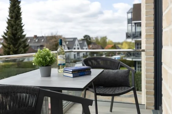 Balkon Sturmfrei Ferienwohnung "Suite 8"