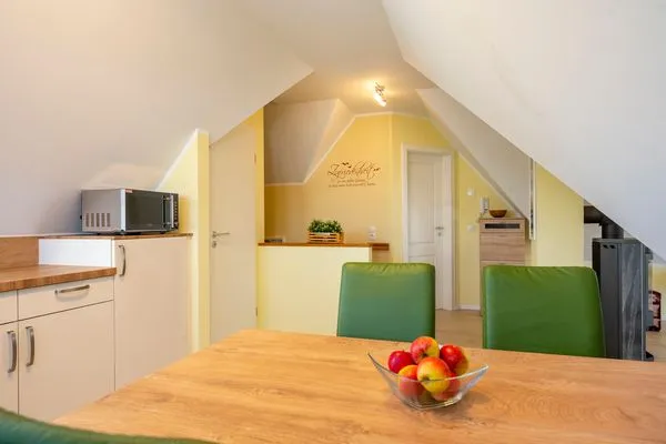 Esstisch Kavelweg 13 Kavelweg 13 Wohnung 5