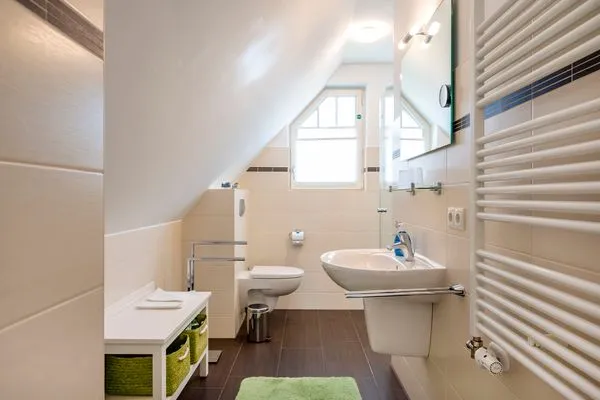 Badezimmer mit Dusche Kavelweg 13 Kavelweg 13 Wohnung 5