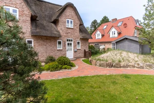 Reetdachhaus Dünengras SPO Reetdachhaus Dünengras SPO SPO Dorf - 