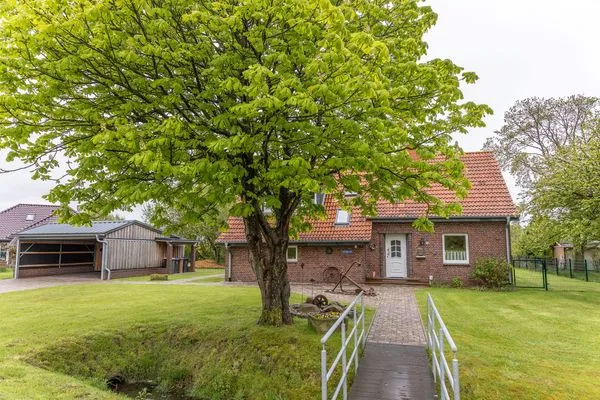   50142 Gretchen´s Hus 2